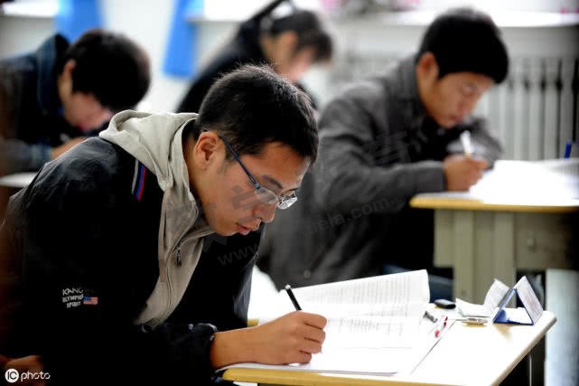 成人高考在網上報名可靠嗎？哪里報名比較好(圖1)
