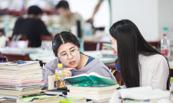 成人高考和自考什么區別？